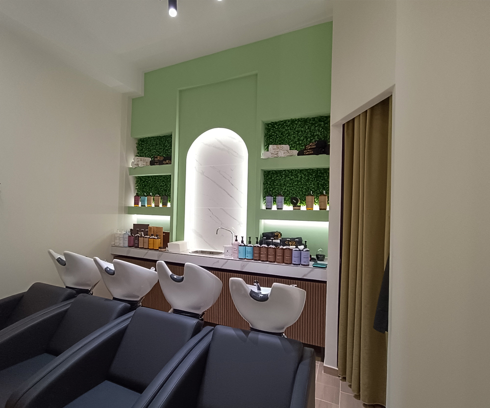 ”Caruso-Hair-and-beauty” progettazione locali commerciali
