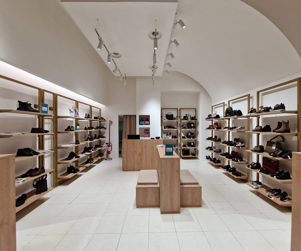 ”Melluso-scarpe” architetto